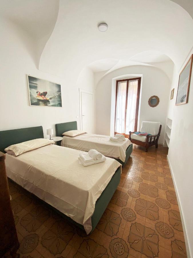 Central Lägenhet Dolceacqua Exteriör bild